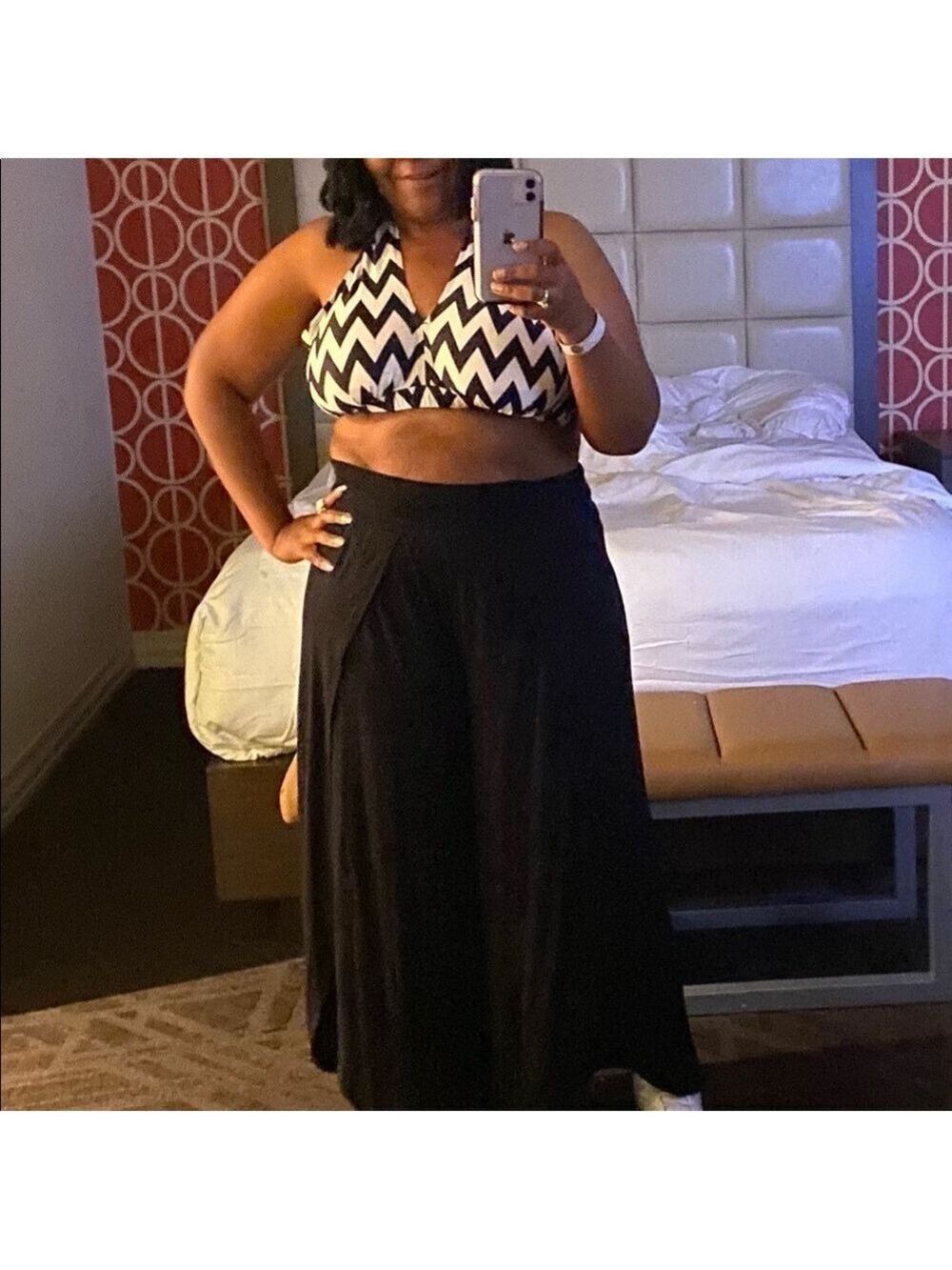 Two Piece Crop Set - Picture 4 of 9